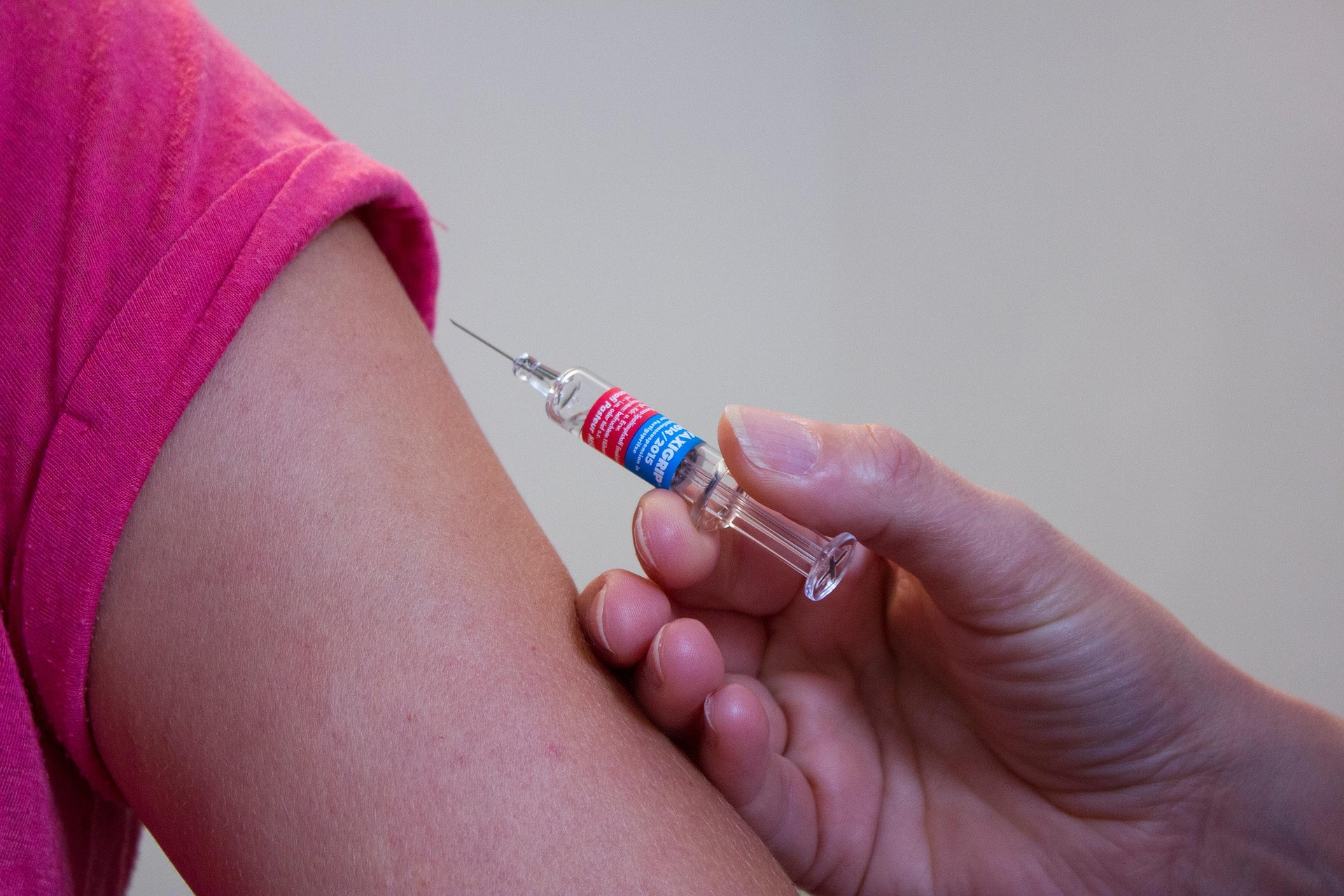 Grippe : le pari risqué de l’obligation vaccinale des soignants en EHPAD